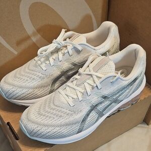 Asics Light Gray and White Athletic Shoes
